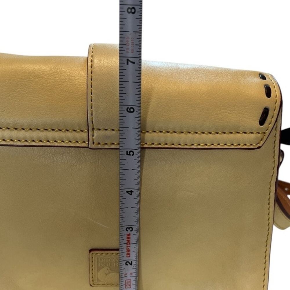 Dooney & Bourke cream binocular bag w/brown leather stitching, red interior - Picture 12 of 16